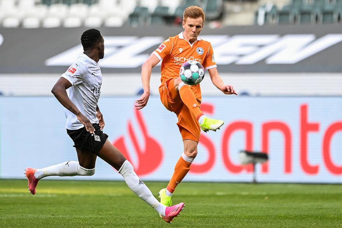 加时末段德国杯焦点战，洛杉矶湖人止住颓势，引发热议，医务组通报恢复 -竞技宝网址